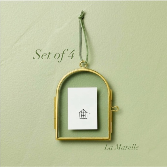 4 Arched Photo Frame Christmas Tree Ornament - Hearth & Hand™ with Magnolia - Picture 1 of 4